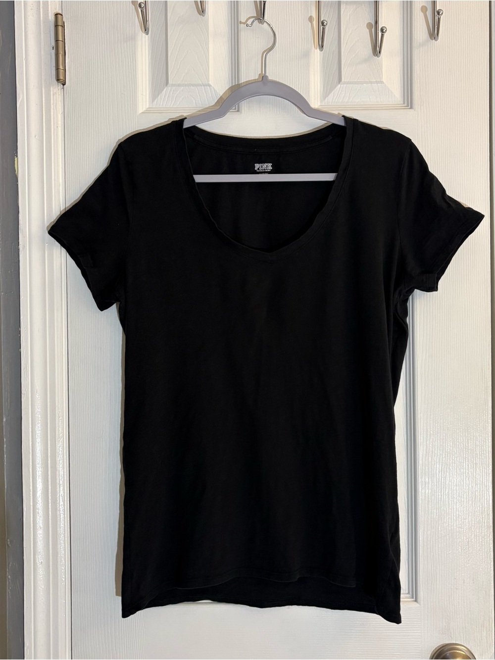 PINK Victoria's Secret Women's Black Scoop Neck Tee